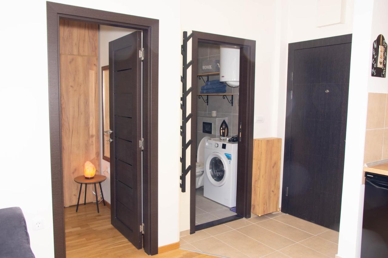 Laura Apartment Újvidék Kültér fotó