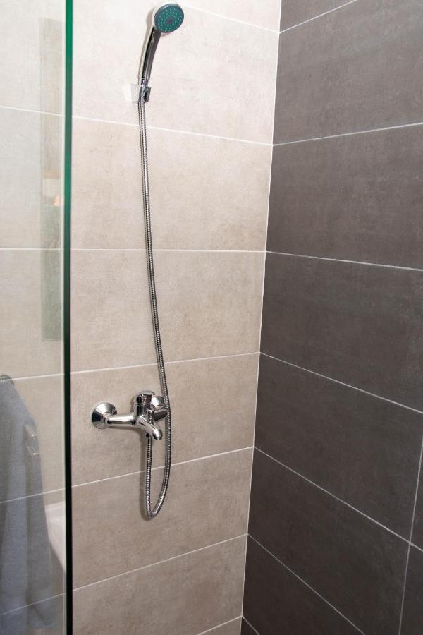 Laura Apartment Újvidék Kültér fotó