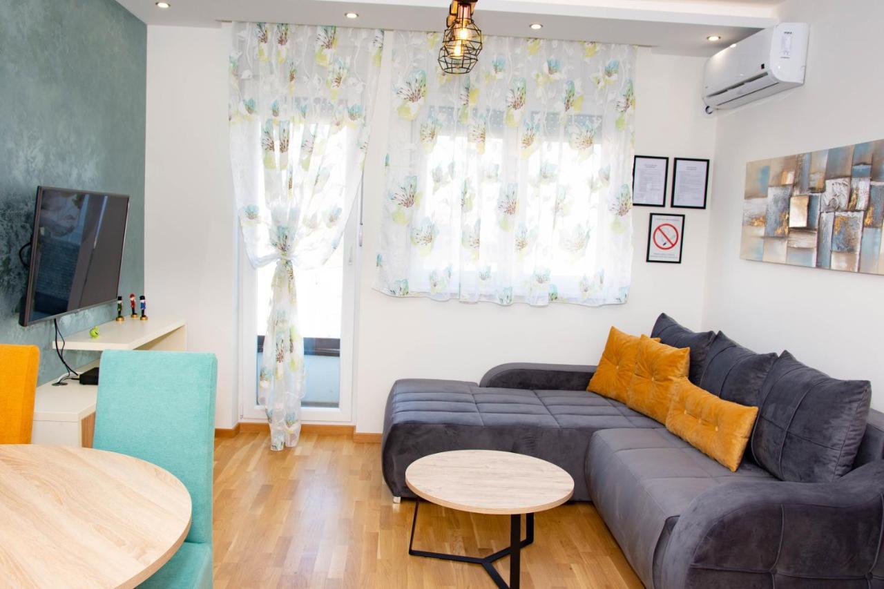 Laura Apartment Újvidék Kültér fotó